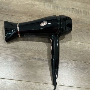 T3 hairdryer